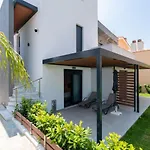 Diamond D2 Iraklitsa Apartamento Nea Iraklitsa