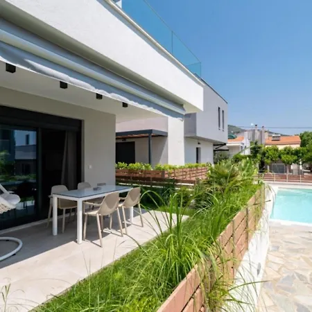 Diamond D2 Iraklitsa 公寓